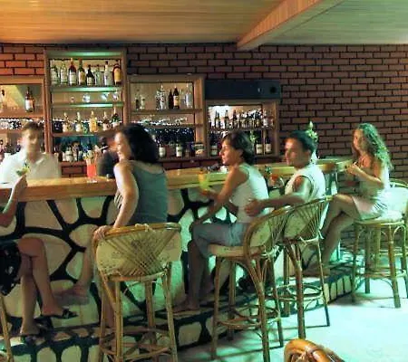 فندق Ozgurhan 3*