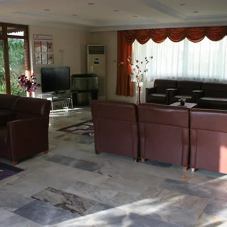 Ozgurhan Hotel 2*