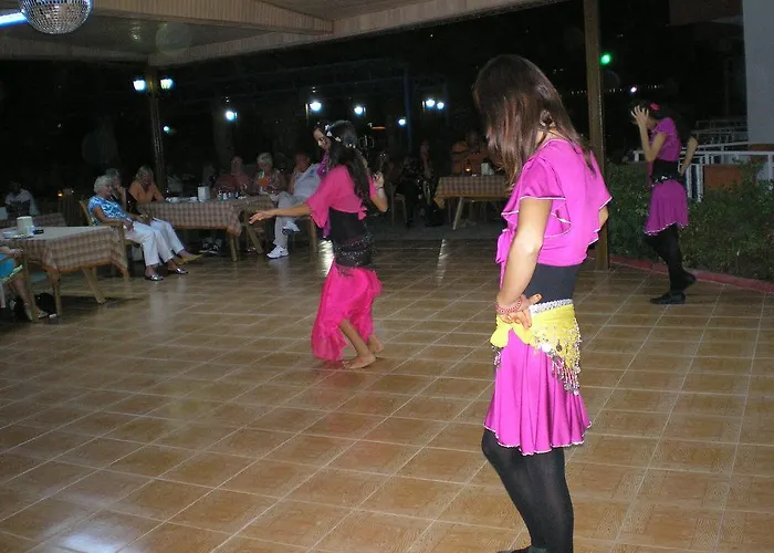 Ξενοδοχείο Ozgurhan 3*