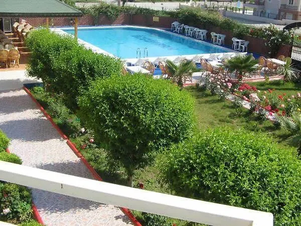 Ozgurhan Ξενοδοχείο 3*