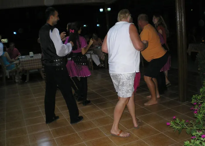 Ξενοδοχείο Ozgurhan 3*