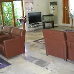 Ozgurhan 호텔
